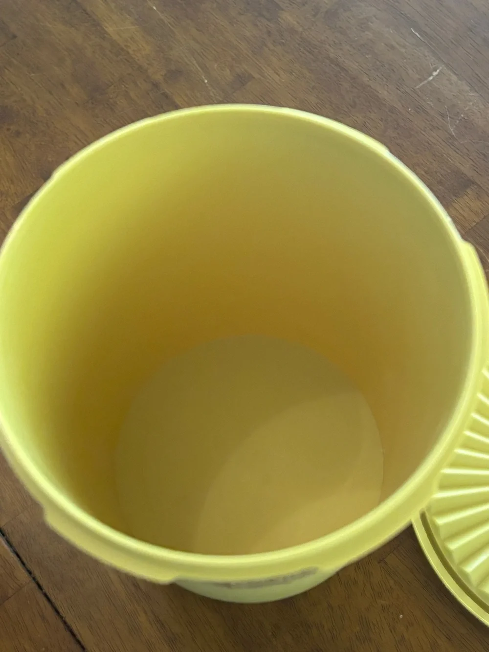Tupperware Light Yellow Servalier Cookies Canister 807 with Lid 808 Vintage